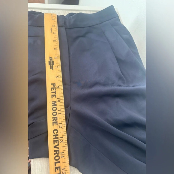 Babaton Aritzia Navy Satin Dress Pants Straight Leg Pleated Office Party Sz 8 - Picture 9 of 13